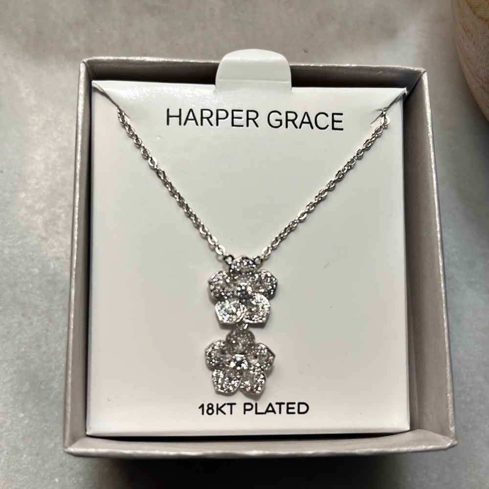18KT Plated Necklace with Flowers